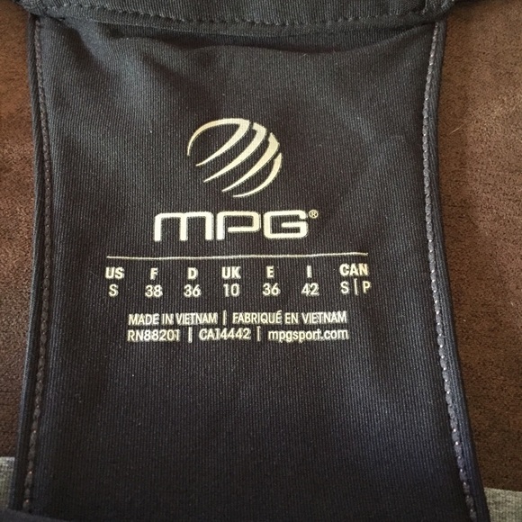 MPG Racerback Sport Top Size S - Picture 9 of 10
